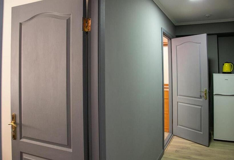 Retkeilymaja Sacvoyage