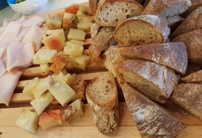 Aamiaismajoitus (B&B) Cuorematto