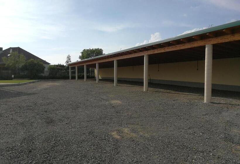 住宿加早餐 Pension Zum Strell