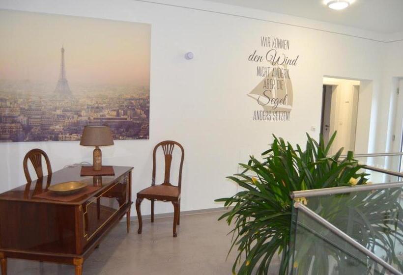 住宿加早餐 Pension Zum Strell