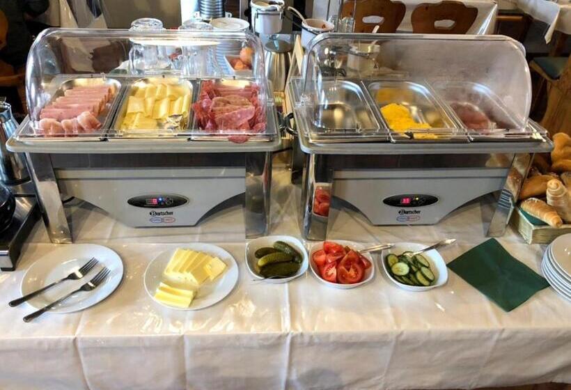 住宿加早餐 Pension Zum Strell