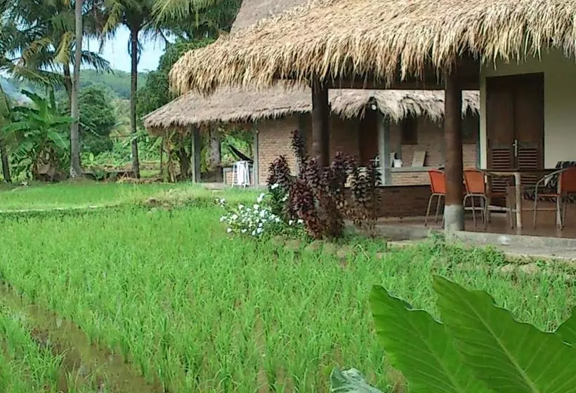 Cimajasquare Hotel & Restaurant