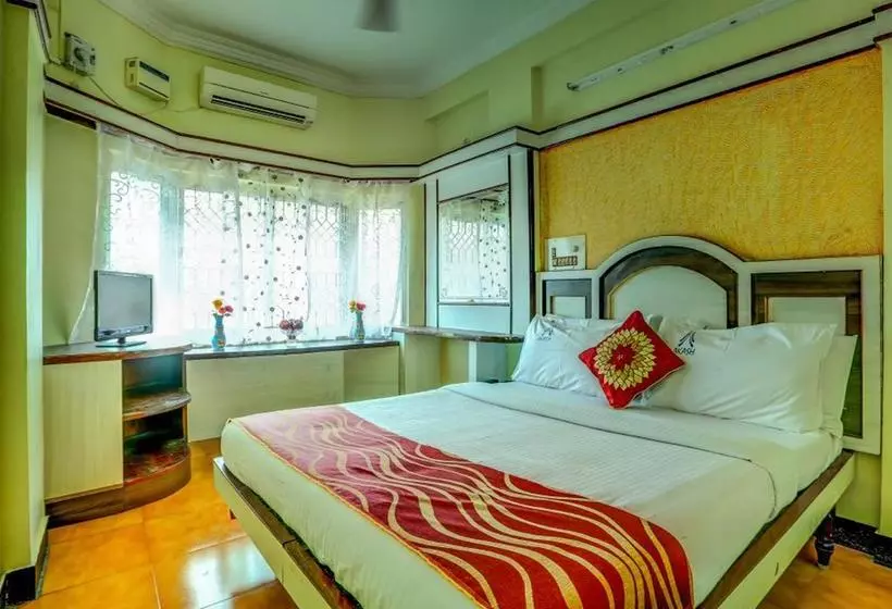 ホテル Ulo Akash Inn
