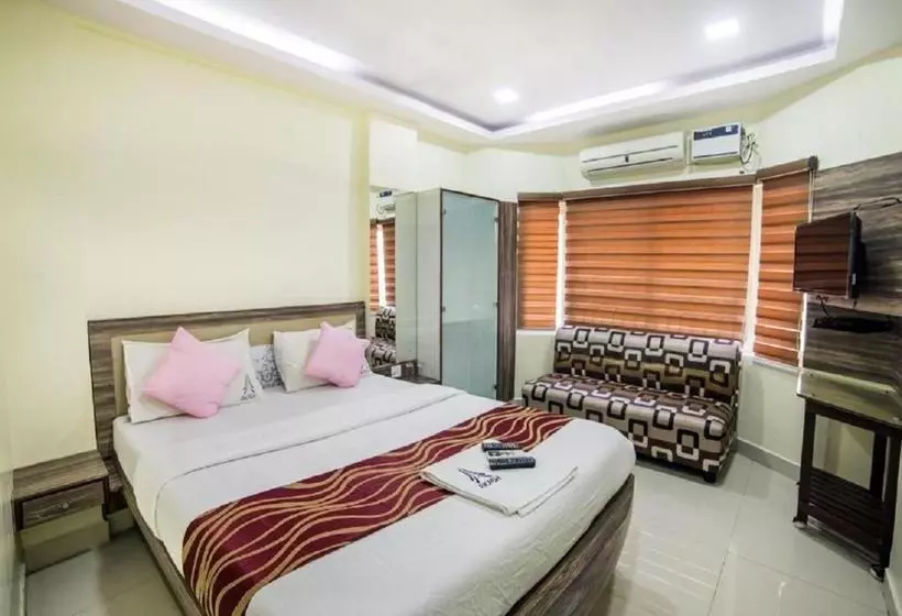 ホテル Ulo Akash Inn