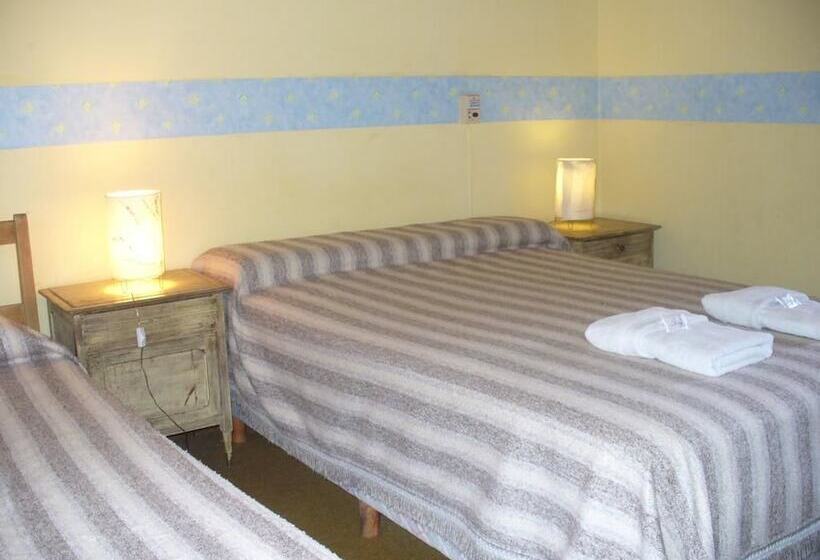 בית מלון כפרי Aloha