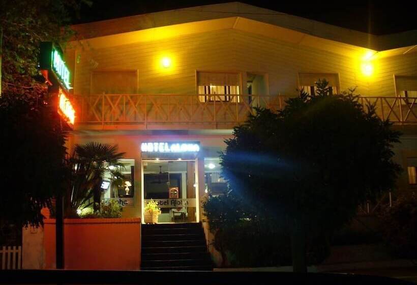 בית מלון כפרי Aloha