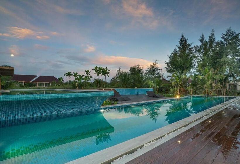 Hotell Aprota Villas Arugambay