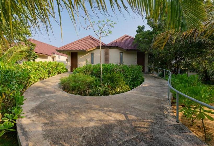 Hotell Aprota Villas Arugambay