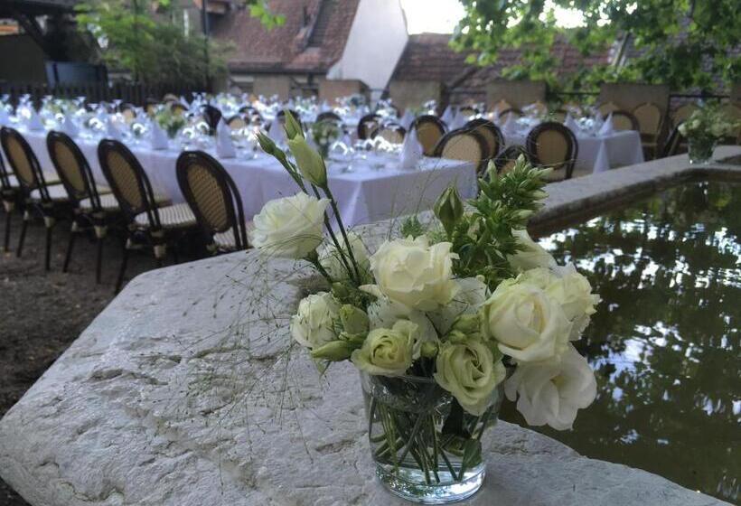 هتل Brasserie Au Violon