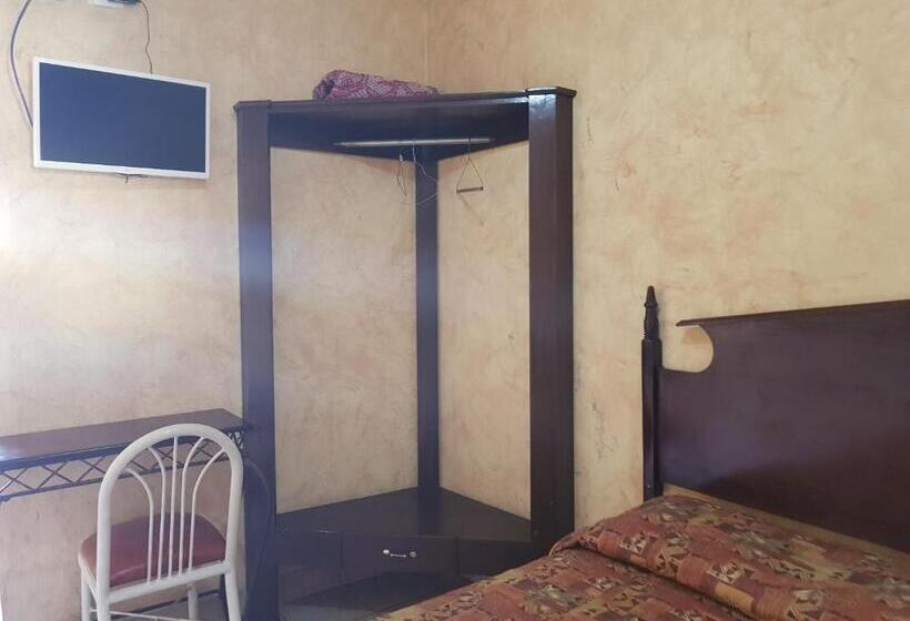 هتل Colonial San Jorge