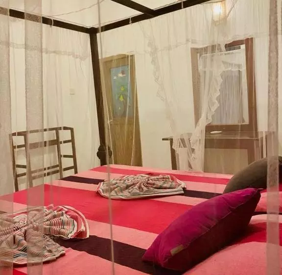 هتل Gihan Guesthouse