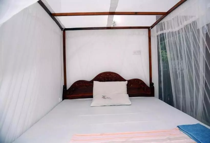 هتل Gihan Guesthouse