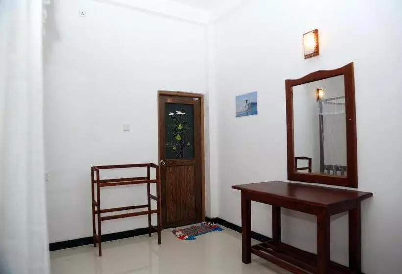 هتل Gihan Guesthouse