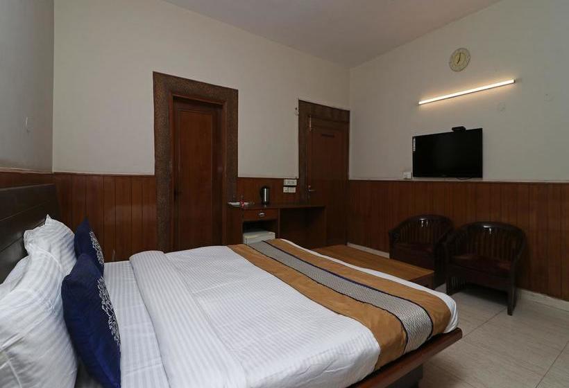 호텔 Oyo 10177 A Gulshan Continental