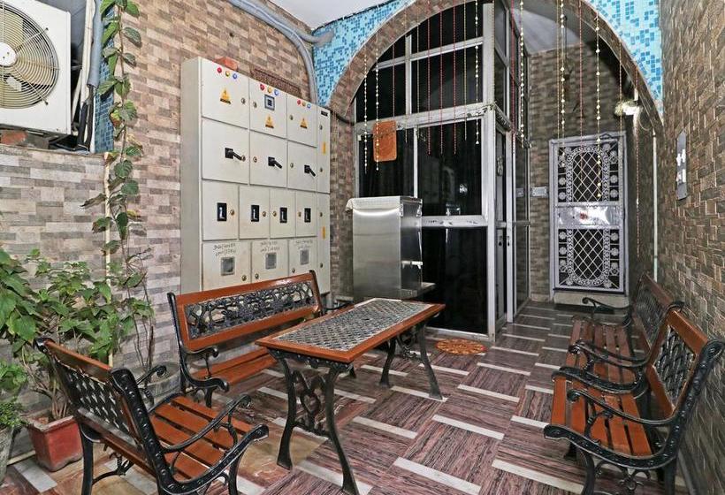 호텔 Oyo 10177 A Gulshan Continental