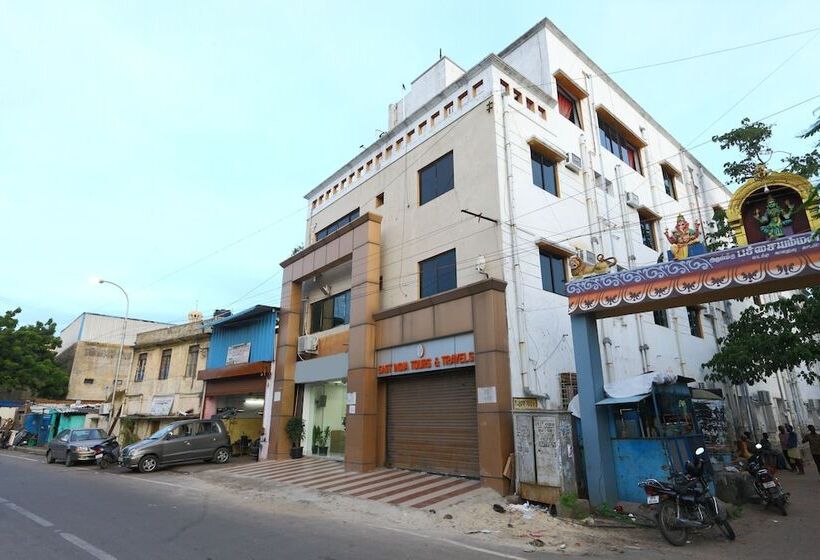 Szálloda OYO 9372 Rich Inn