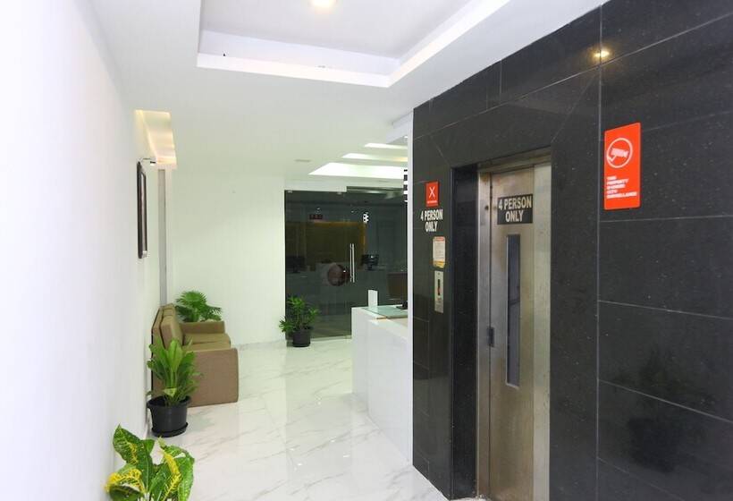 Szálloda OYO 9372 Rich Inn