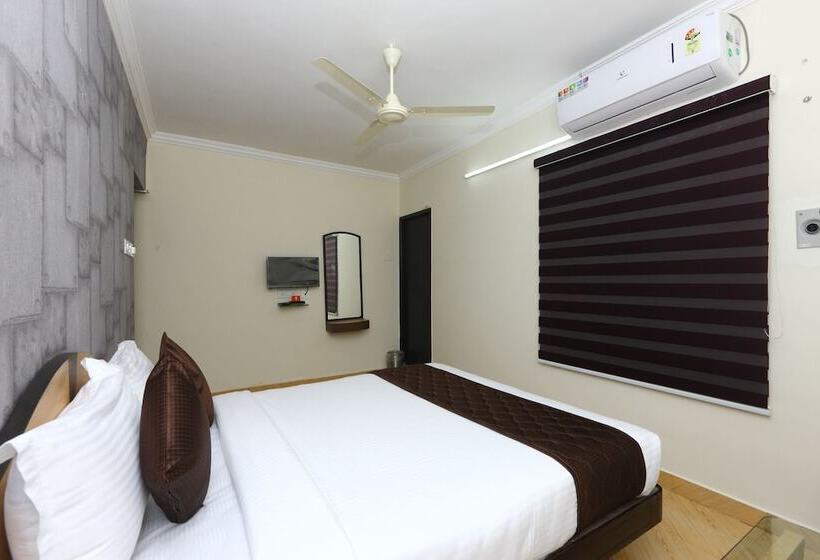 Szálloda OYO 9372 Rich Inn