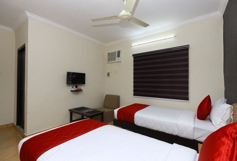 Szálloda OYO 9372 Rich Inn