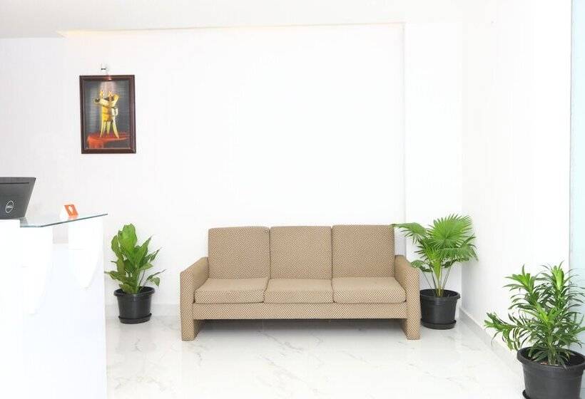 Szálloda OYO 9372 Rich Inn