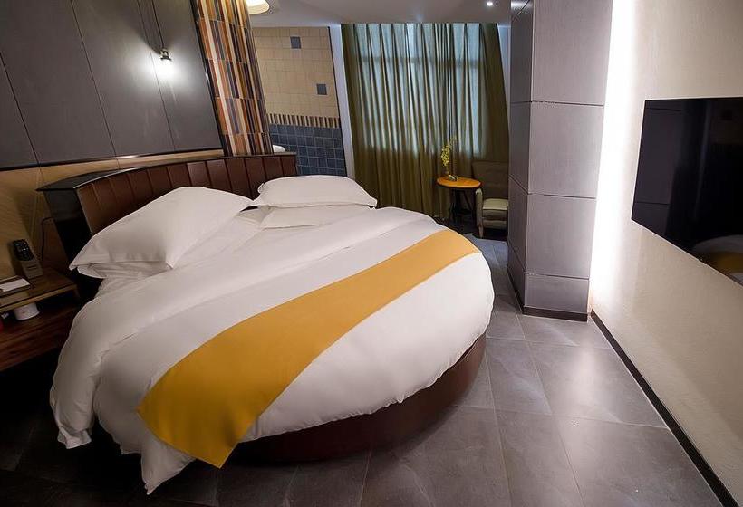 Huiyou Maison Hotel Changsha Walker Street Huangxing Plaza Metro Branch