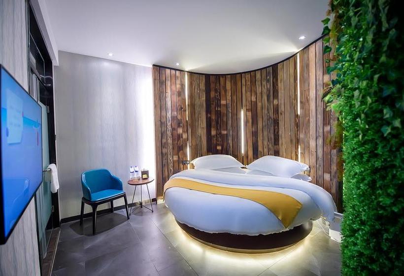 Huiyou Maison Hotel Changsha Walker Street Huangxing Plaza Metro Branch