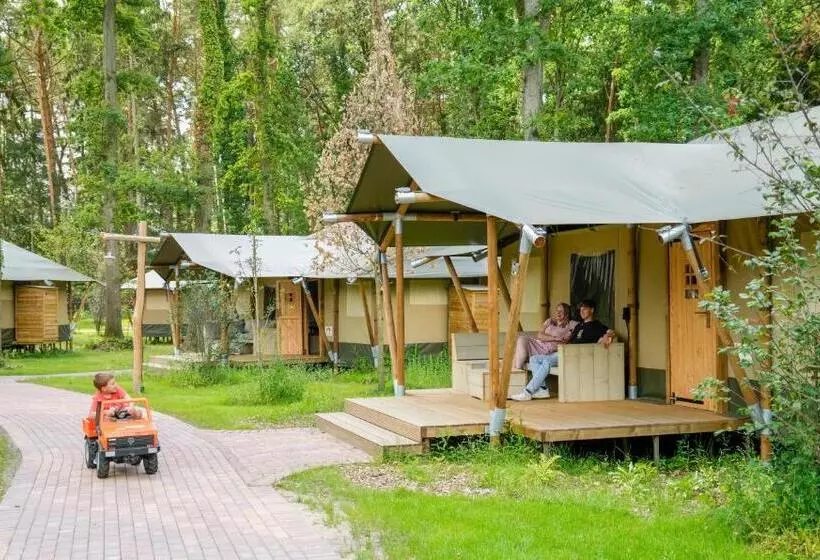 Serengeti Park Resort