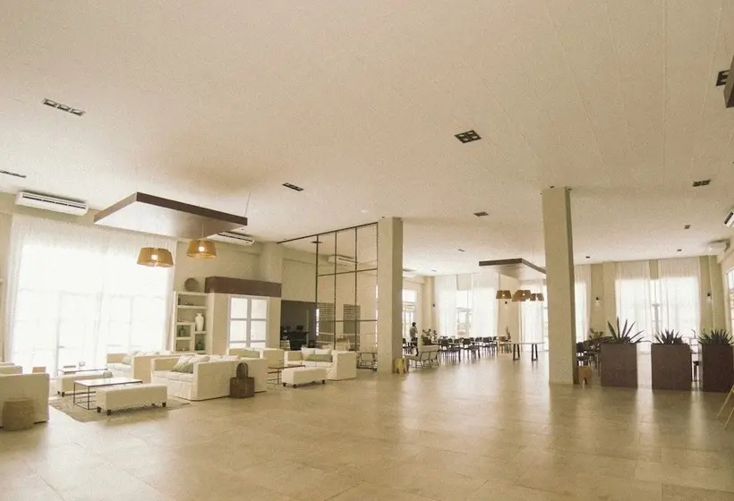 ホテル Entre Viñedos Resort