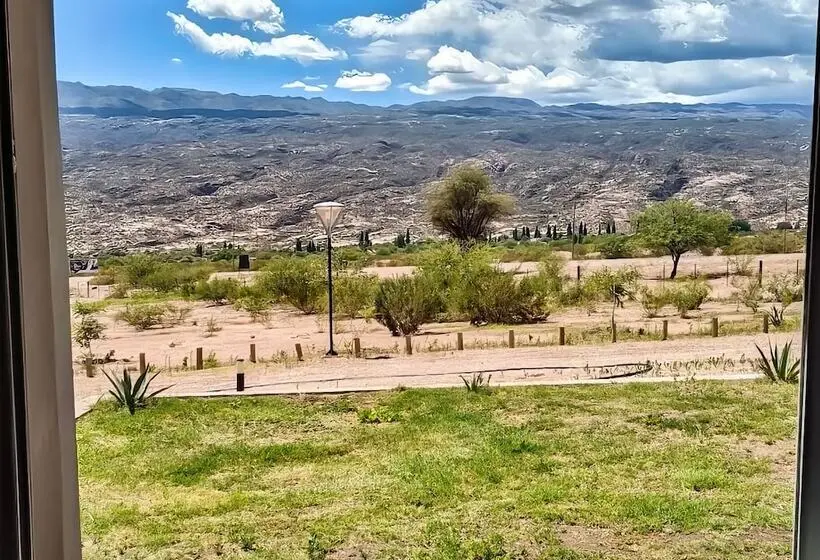 ホテル Entre Viñedos Resort