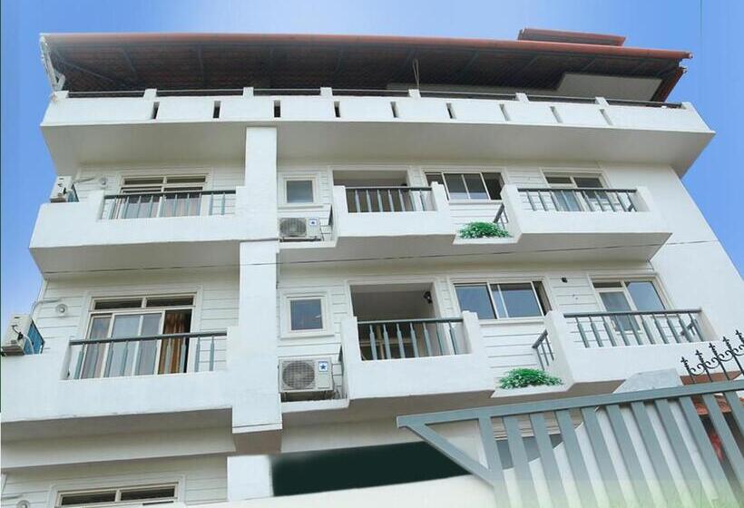 Bed and Breakfast La Lune Fort Kochi