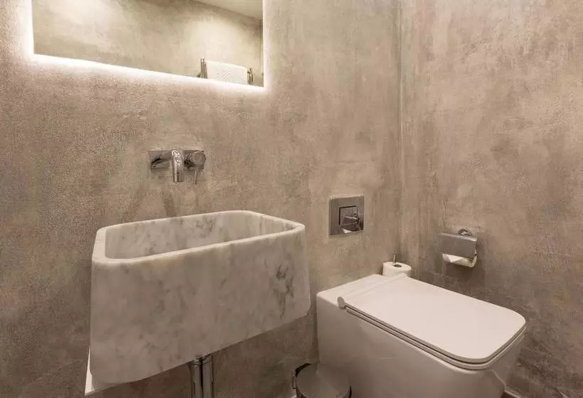 هتل Merchant Suites