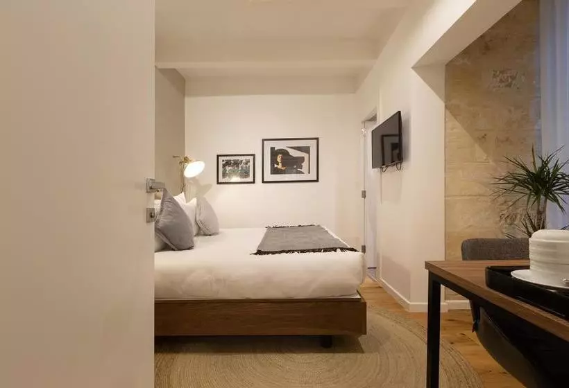 هتل Merchant Suites