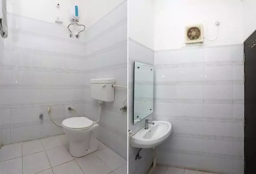 Hotelli Oyo 13475 Kn Plaza