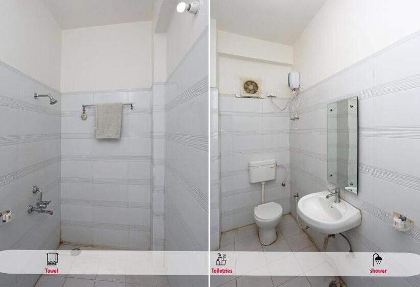 בית מלון כפרי Oyo 13475 Kn Plaza