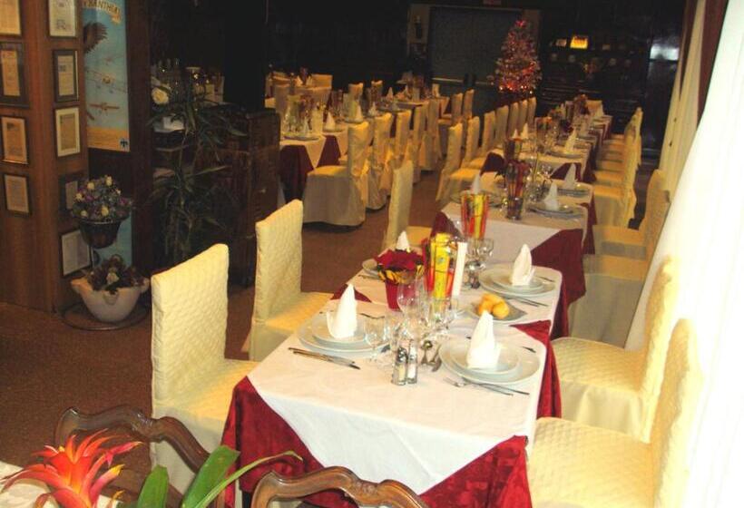 Отель Ristorante Vittoria
