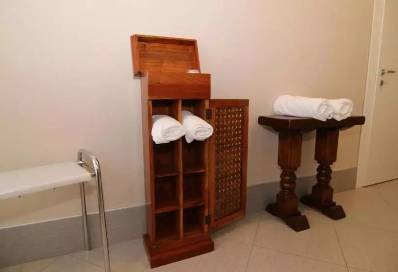 Hotelli Ristorante Vittoria