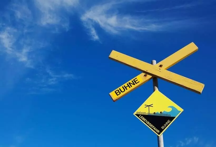 Wyn. Strandhotel Sylt