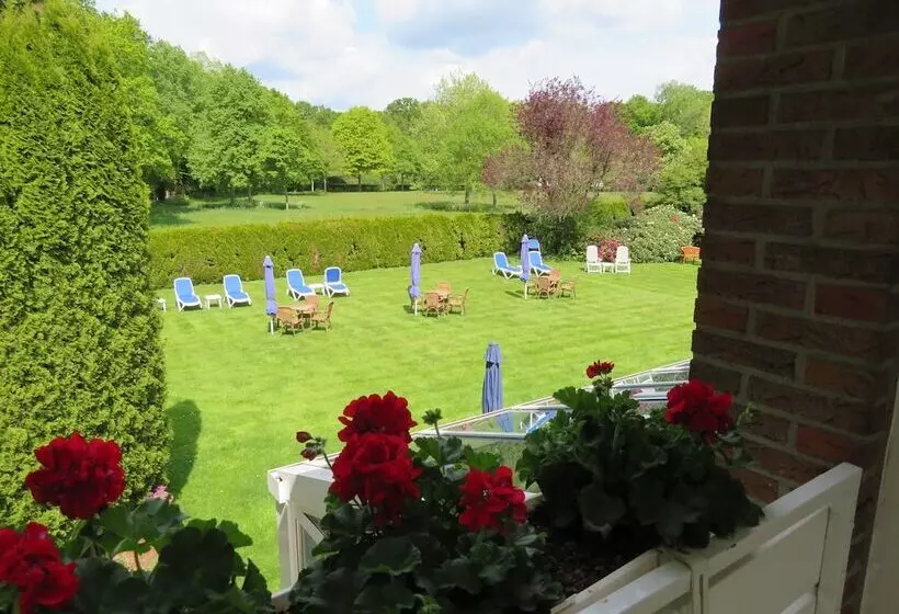 Hotelli Zum Rosenteich