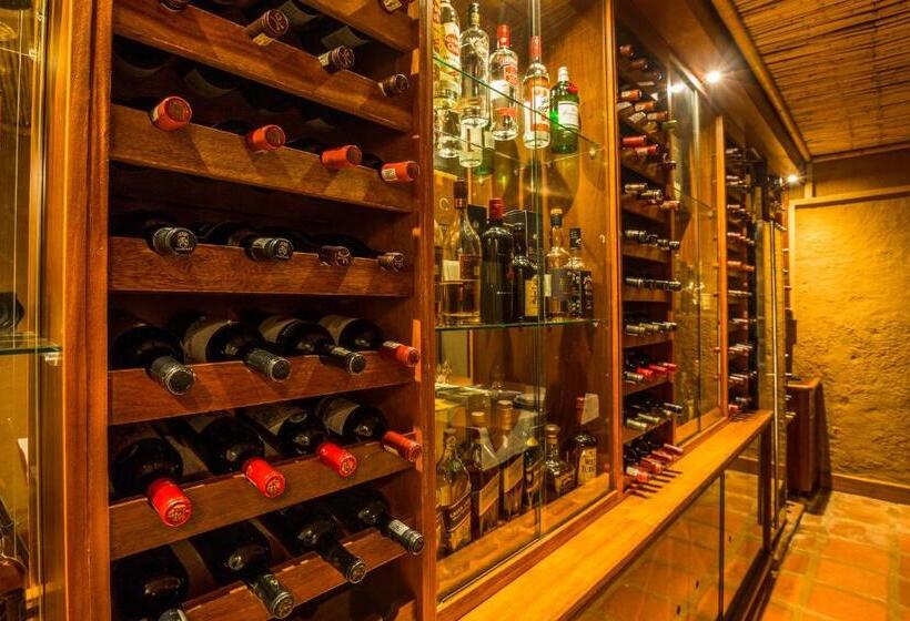 渡假胜地  Sondela Nature Reserve & Spa Country House