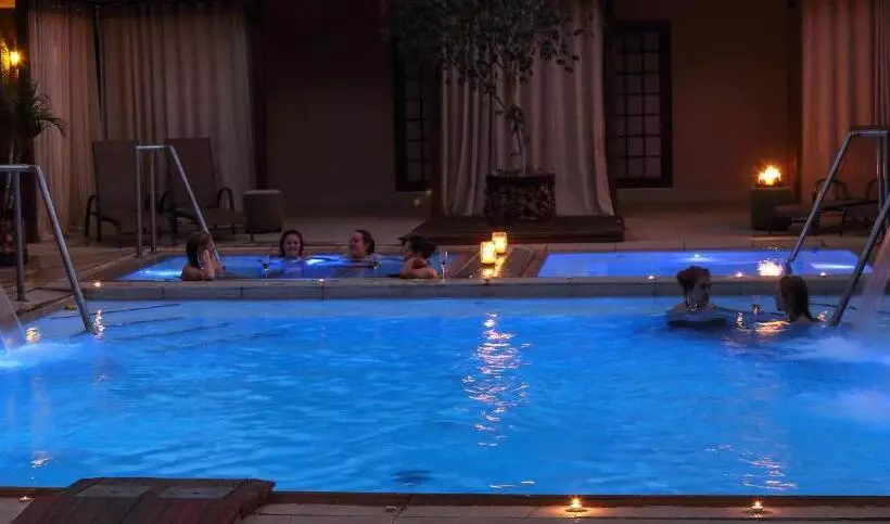 リゾートホテル Sondela Nature Reserve & Spa Country House