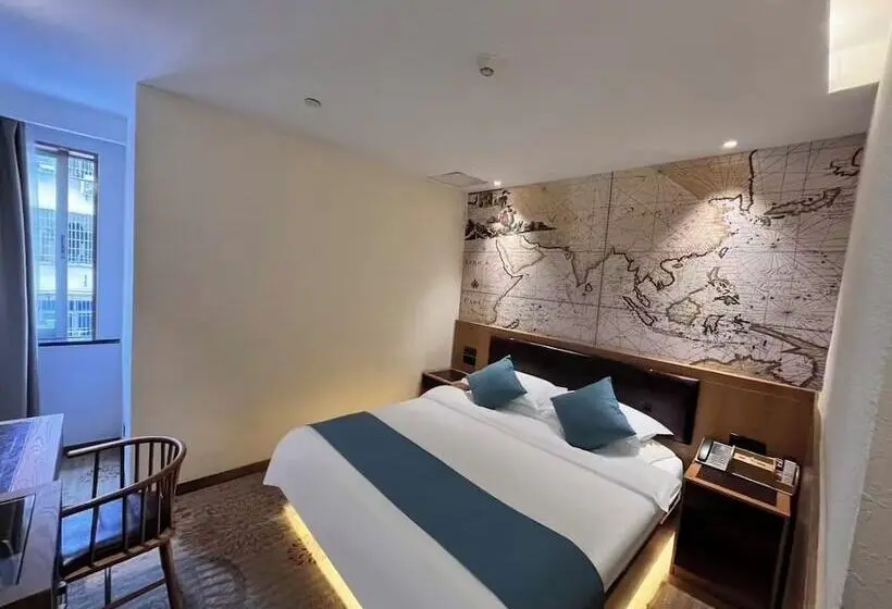 Hotel Super 8