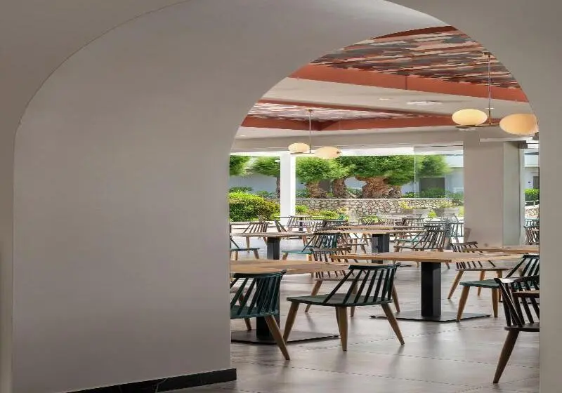 Hotelli Paralos Rodos Lifestyle