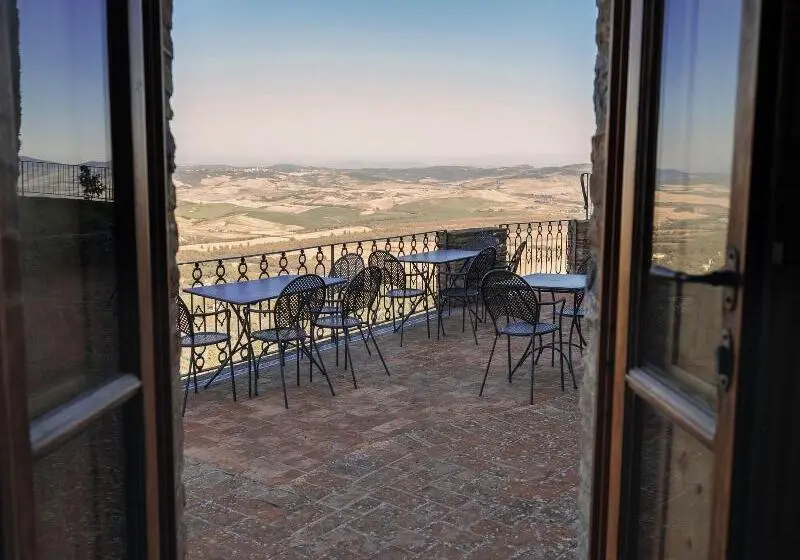ホテル Rocca D Orcia Suites And Villas