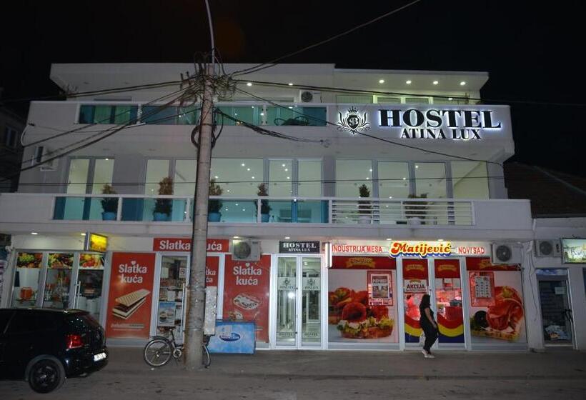Atina Lux Hostel