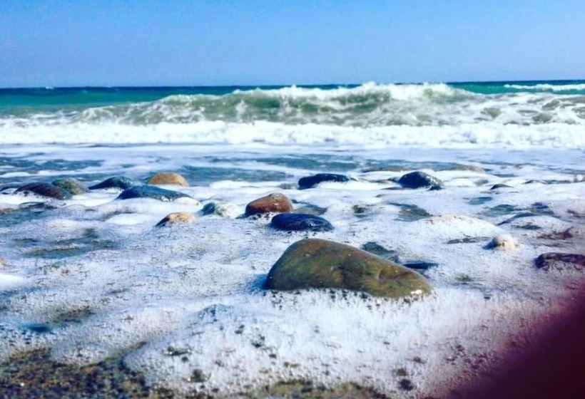 تختخواب و صبحانه La Vita è Bella