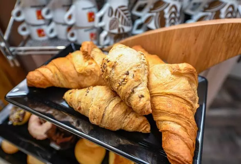 Aamiaismajoitus (B&B) Villa Giulia Rooms & Bike