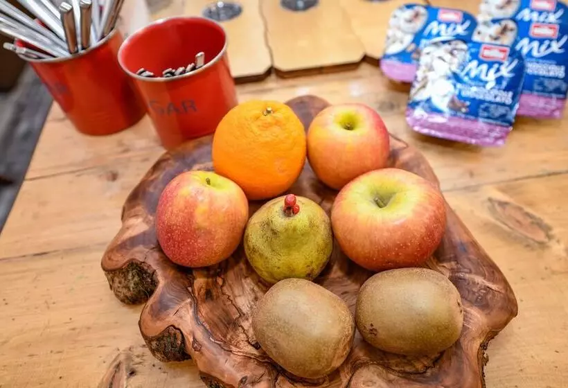 Aamiaismajoitus (B&B) Villa Giulia Rooms & Bike