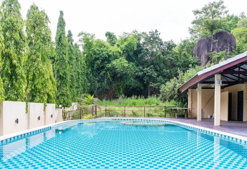 ホテル 100 Boutique