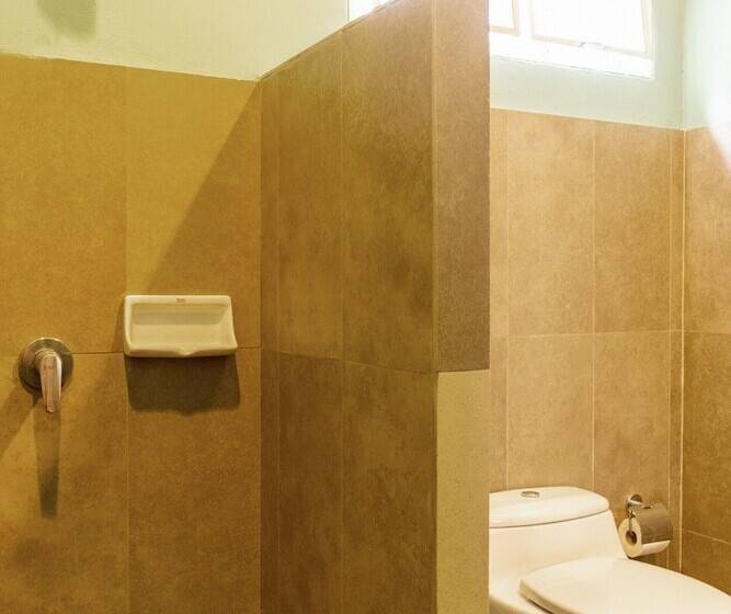 ホテル 100 Boutique