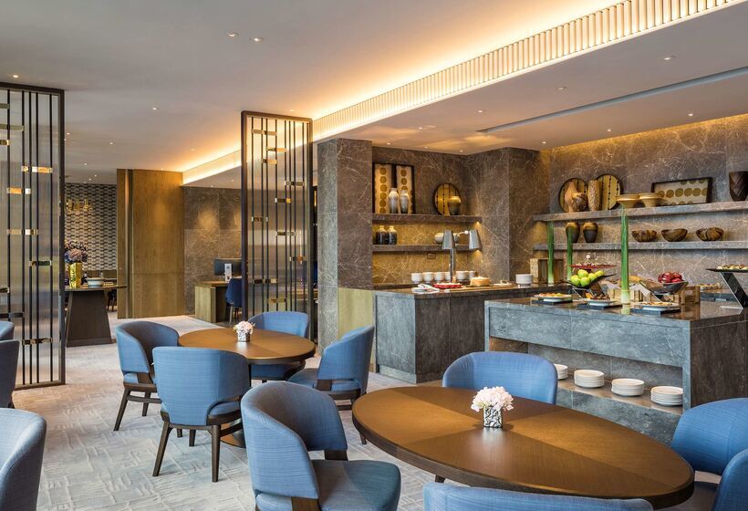 هتل Hyatt Centric Victoria Harbour